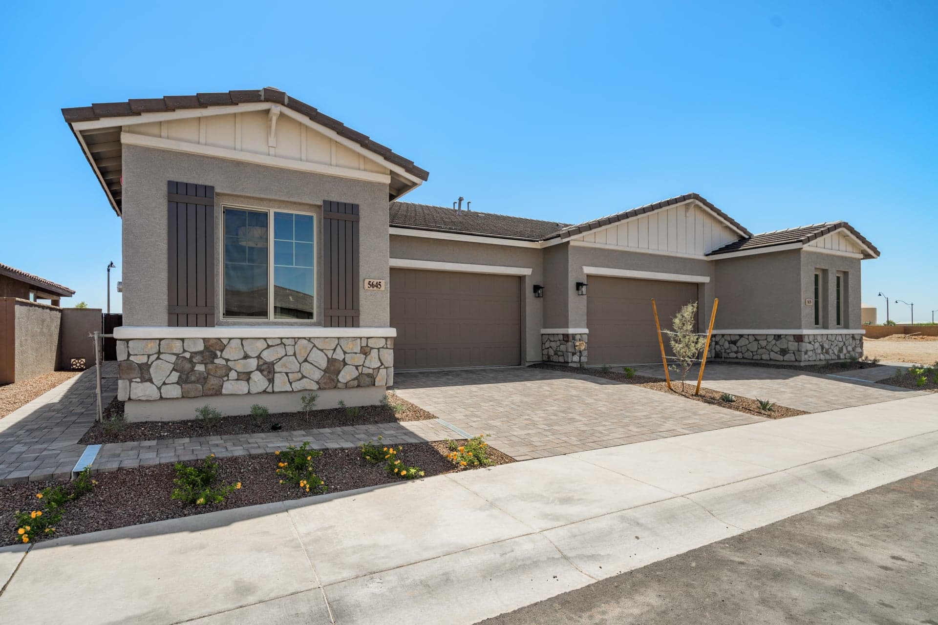 Welcome to the Mira Vista at Victory Neighborhood