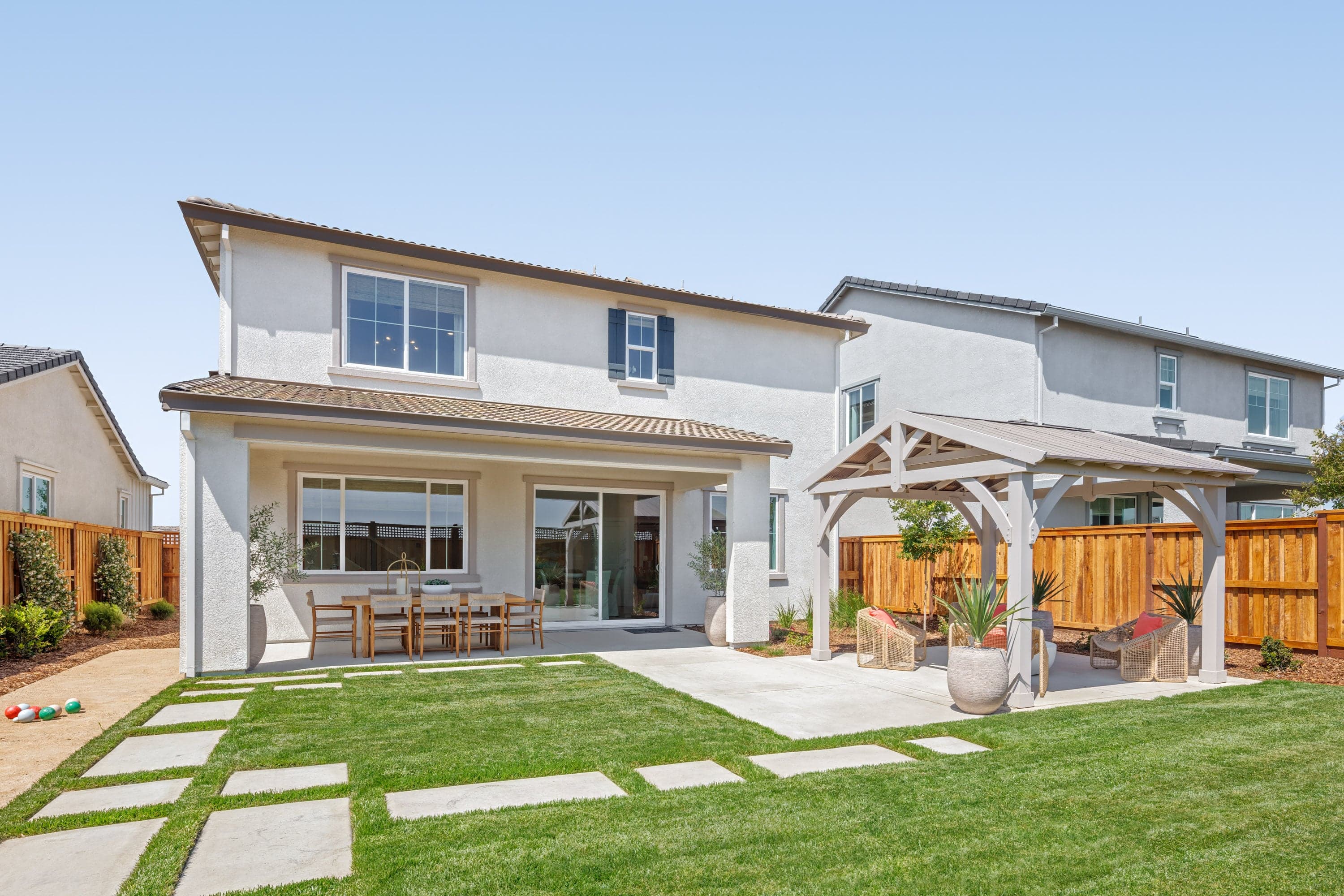 Welcome to the Bridgeway at River Islands Neighborhood