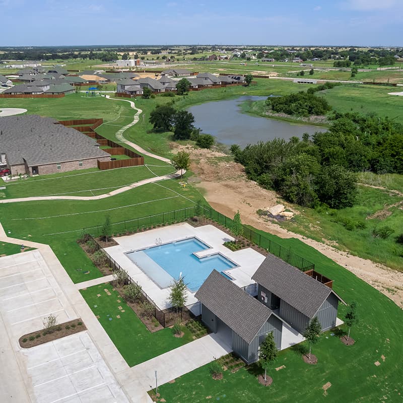 Small Town Roots, Big City Reach: Why Families Are Choosing Ponder, Texas